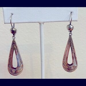 Vintage Flat Tear Drop Silver Earrings